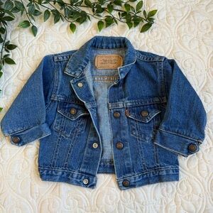 Vintage Levi's Jean Jacket 24 M/2T